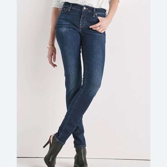 LUCKY BRAND 🍀 women’s size 4 / 27 Blue Jeans skinny dark wash - Picture 1 of 13